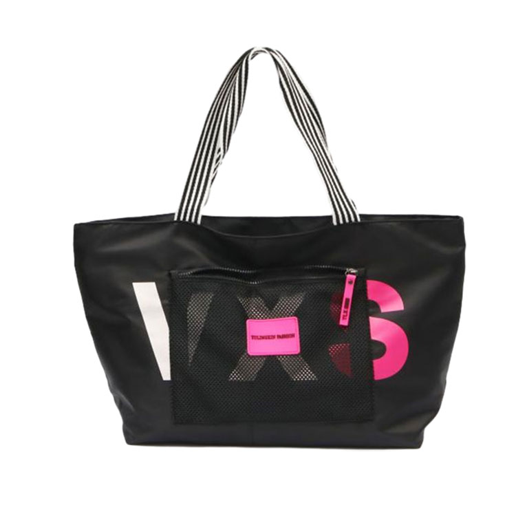 La tendance au développement des sacs à main en tissu Oxford